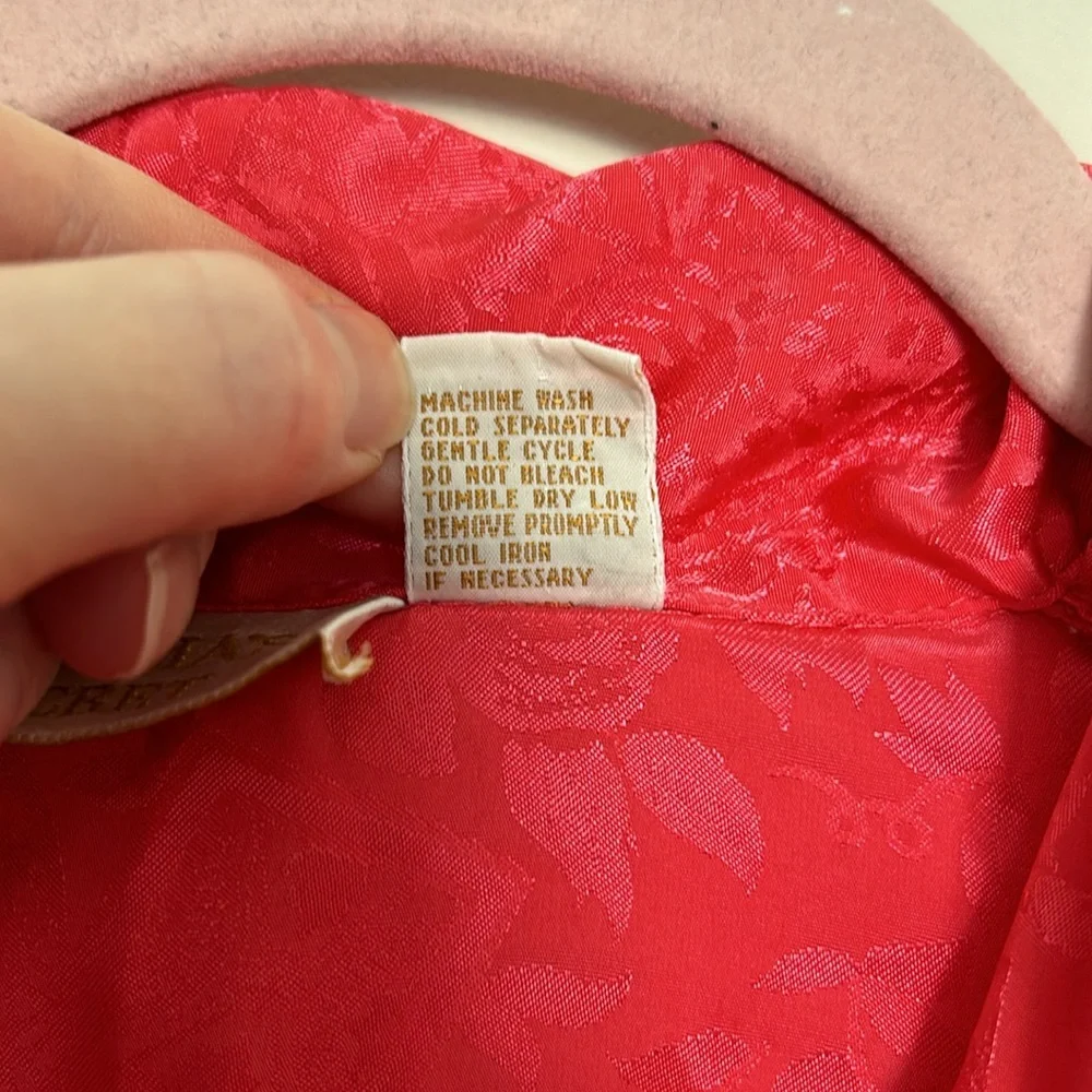 Vintage Victoria’s Secret Gold Label Nightie‎ and Kimono Style Robe Set - Red